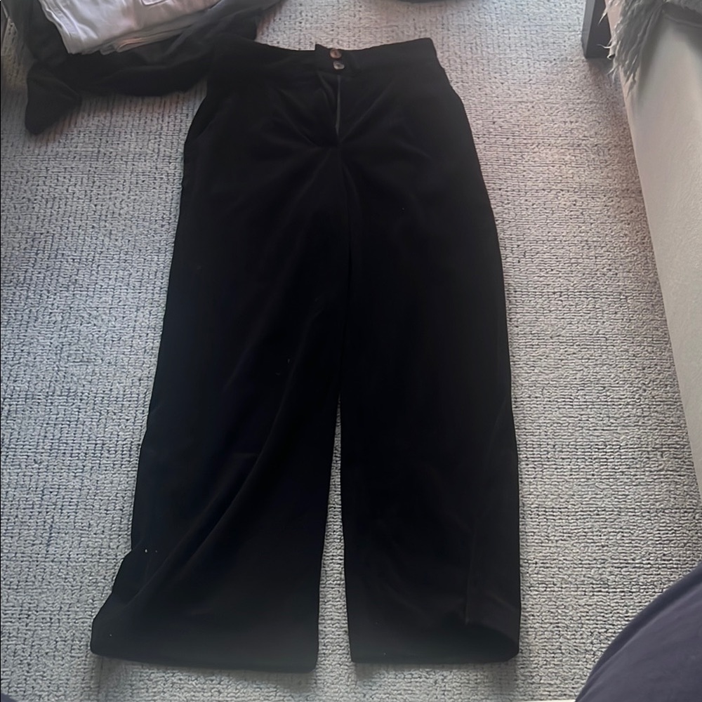 Black Wide-Leg Pants